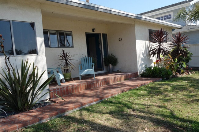 6430 Sea Star Dr, Malibu, CA 90265 - photo 3