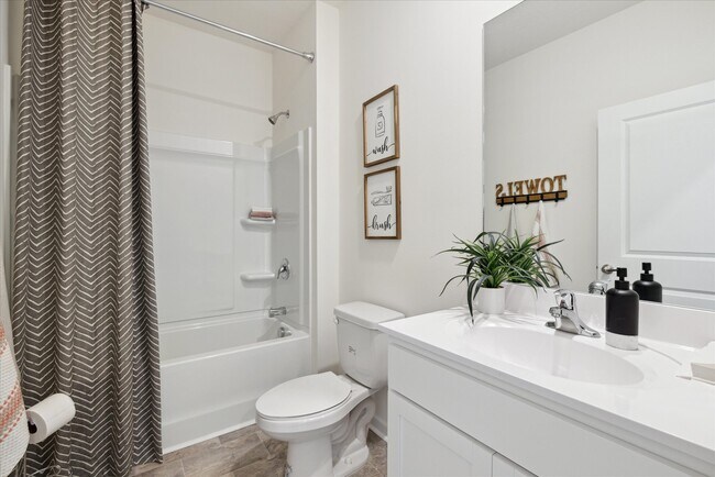 8315 Watercolour Ln unit 36207712, Ooltewah, TN 37363 - photo 7