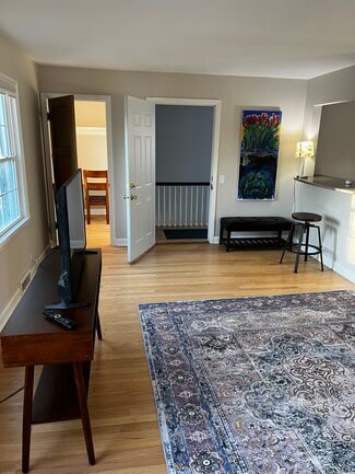 2388 W Lawn Ave Unit Upstairs unit 2nd floot, Madison, WI 53711
