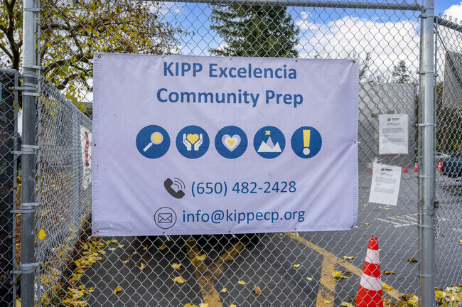 KIPP Excelencia Community Preparatory has a wonderful community in Redwood City.