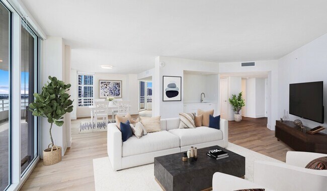 The Hamilton Apartments, Miami, FL 33137 - photo 2