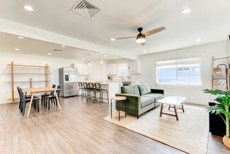 1235 Manulani St, Kailua, HI 96734