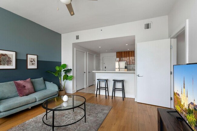 925 Common St unit ID1267006P, New Orleans, LA 70112 - photo 3