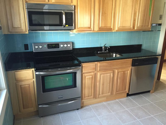 48 Oak St Unit 2, Dedham, MA 02026