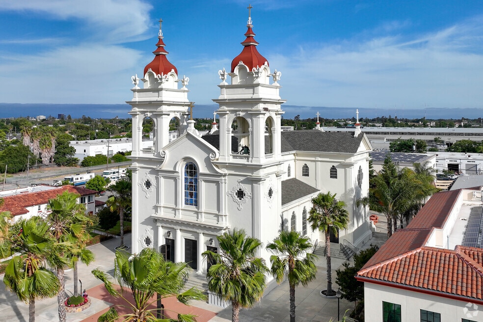 LittlePortugal_525182_LC_073125_FINAL