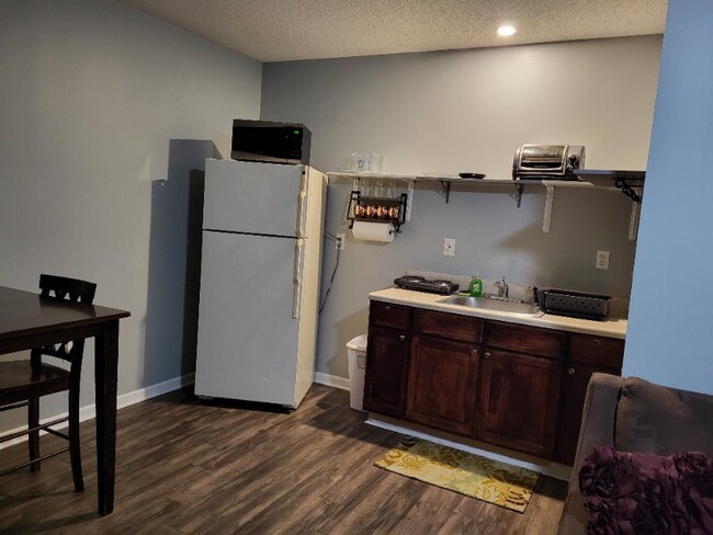 8580 Springtree Rd unit 1, Jacksonville, FL 32210 - photo 4