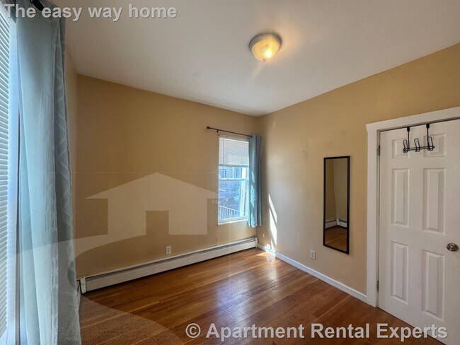 71 Winchester St, Medford, MA 02155 - photo 5