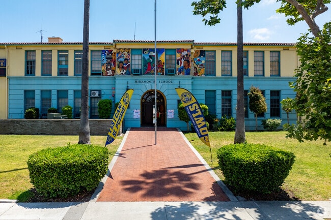 Miramonte Elementary School