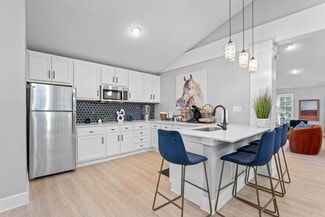 1981 Hidden Glen Dr SE, Marietta, GA 30067