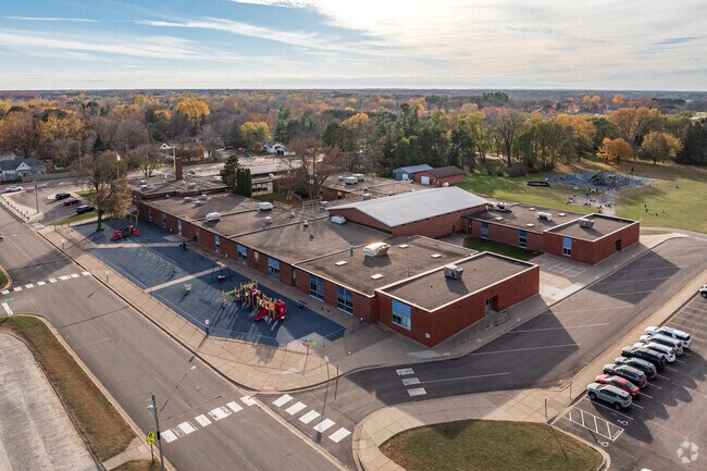 Welcome to Isanti Primary School — a vibrant PK-2 school where the student-teacher ratio is just 11:1.