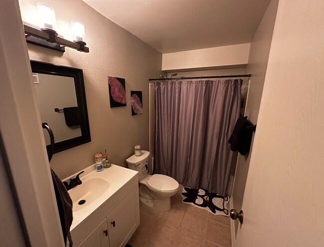 Main Bathroom