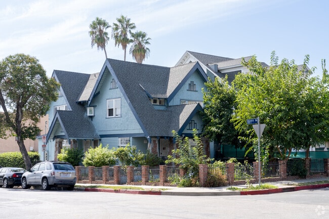 Houses in Pico Union in Los Angeles, Ca, come in different shapes, sizes and colors.