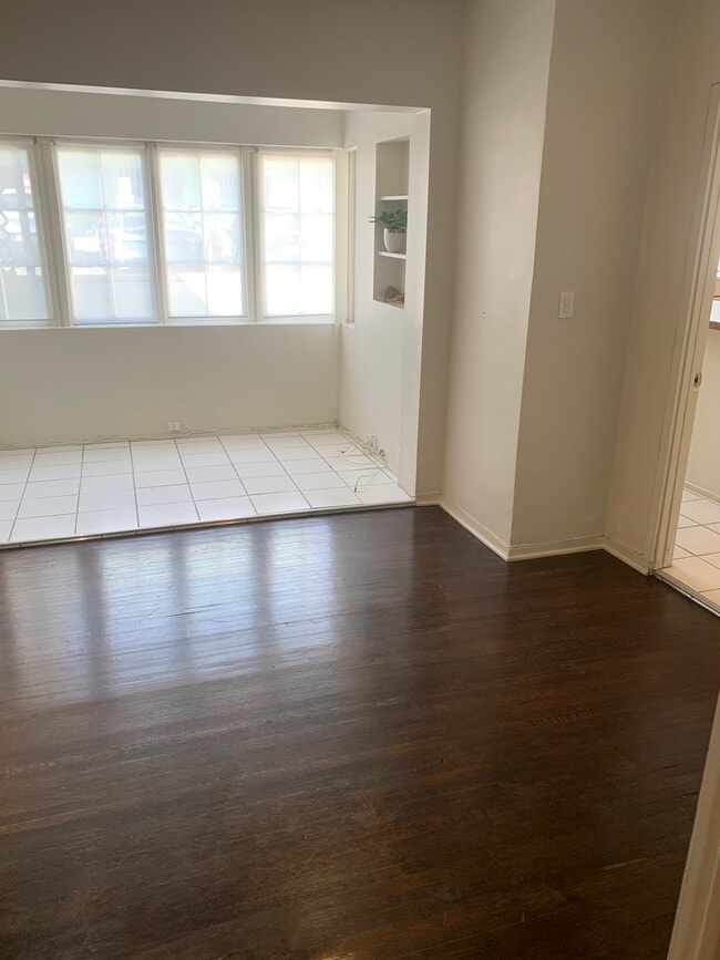 1016 Palm Ave, West Hollywood, CA 90069 - photo 4