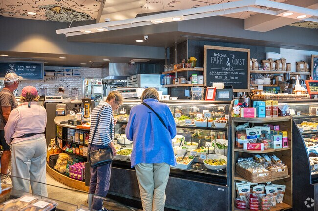 Farm & Coast Butcher in Dartmouth Community Park near Great Neck offers premium meats.