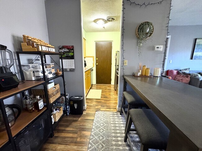 80 Walnut St unit 80 Walnut St., Canton, MA 02021 - photo 2