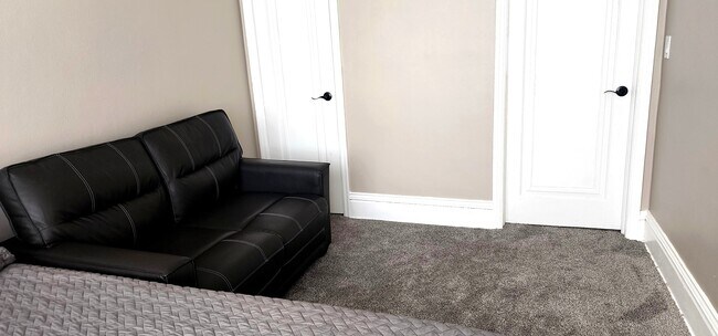 822 E 4th St unit 1, Duluth, MN 55805 - photo 5