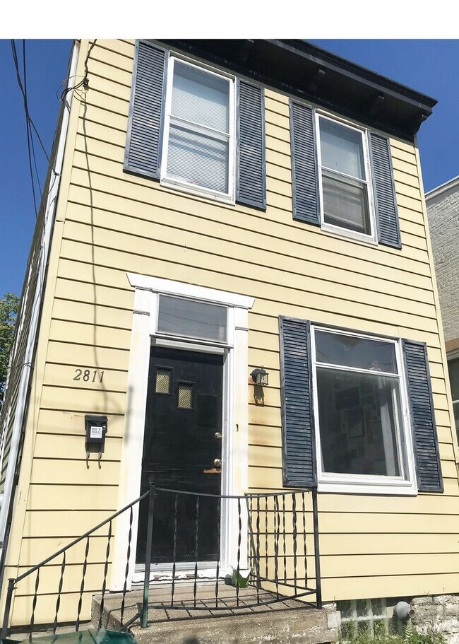 2811 Glendora Ave, Cincinnati, OH 45219