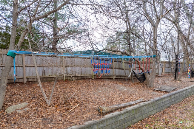 Acera School in Winchester has a student-teacher ratio of 5 to 1.