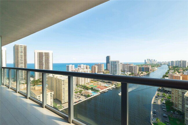 2602 E Hallandale Beach Blvd unit ID1227523P, Hallandale Beach, FL 33009 - photo 3