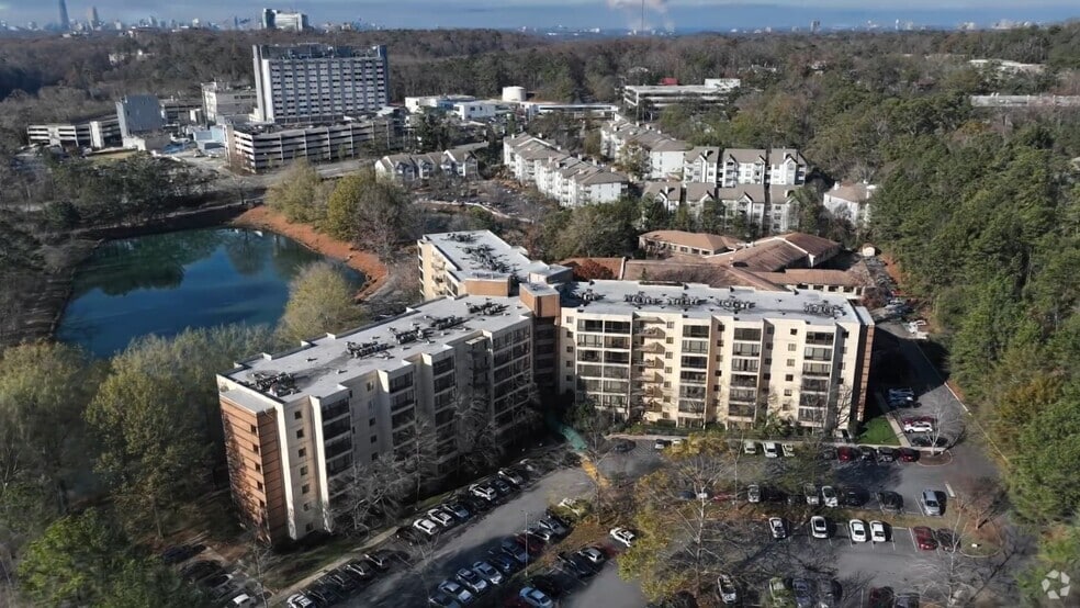 1800 Clairmont Lake unit A414, Decatur, GA 30033 - photo 2