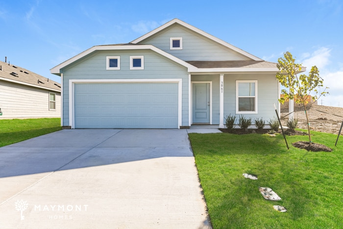 3061 Titan Spgs Dr, Saginaw, TX 76179 - photo 1