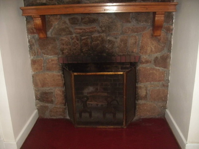 2619 Jefferson Park Cir, Charlottesville, VA 22903 - photo 7