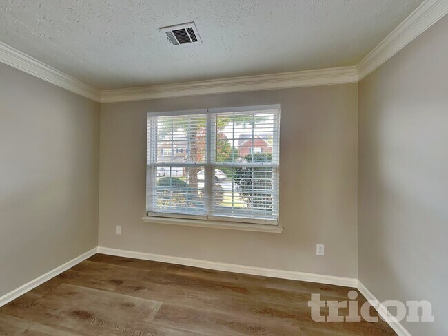 2726 Storybook Ct, Grayson, GA 30017 - photo 2