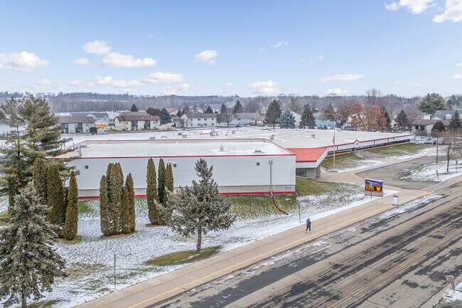 Yahara Elementary School is in Deforest.