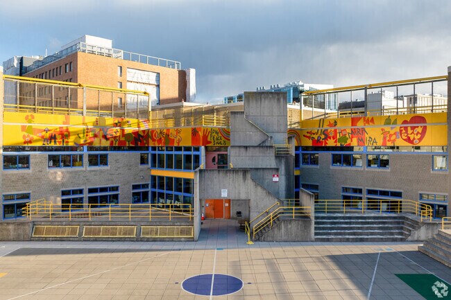 Josiah Quincy Elementary School is located in the Chinatown neighborhood of Boston.