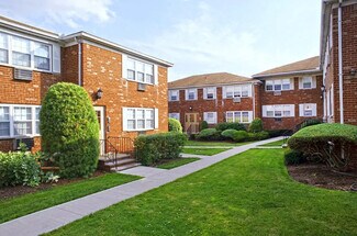 306 Hackensack St, Wood-Ridge, NJ 07075