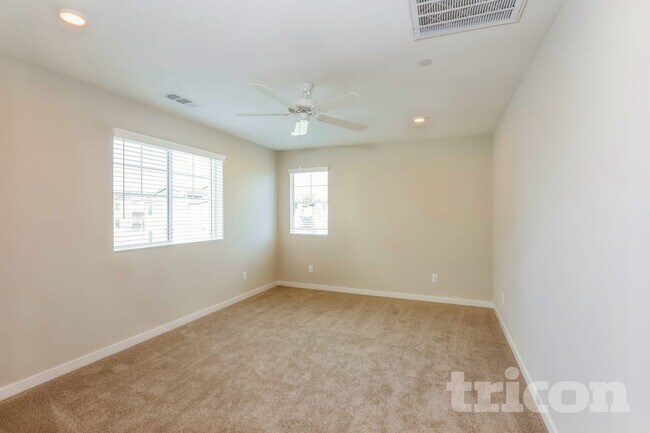 28071 Rosetta St, Menifee, CA 92584 - photo 6