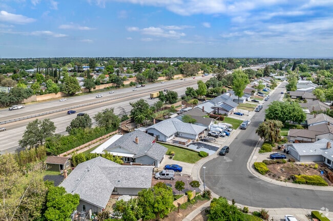 Ranch-style homes with manicured lawns are common features throughout North Highlands.