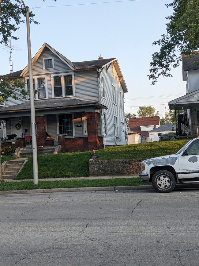 335 Richmond Ave, Richmond, IN 47374