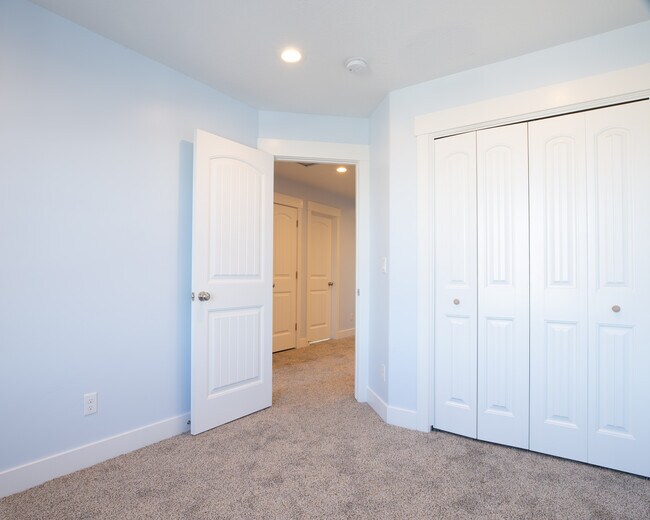 291 N 200 W, Kaysville, UT 84037 - photo 7