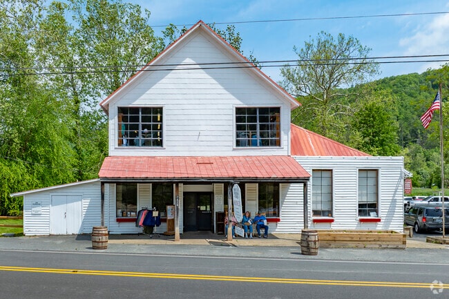 Mast General Store of Valis opened in 1883 and remains a beloved historic general store with vintage goods and a cozy atmosphere.