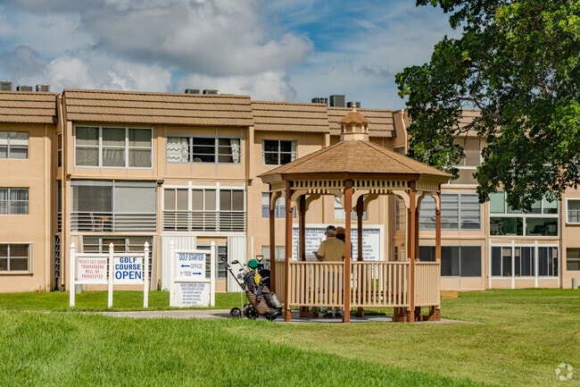 Many Sunrise Lakes residents enjoy playing a round of golf on a daily basis.