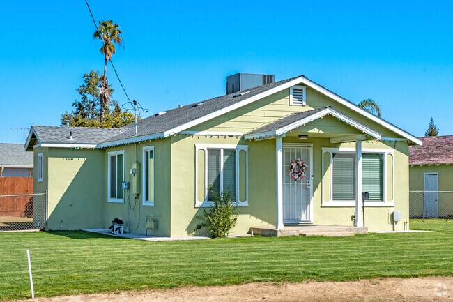 Cottage style homes are available in the older sections of Selma.