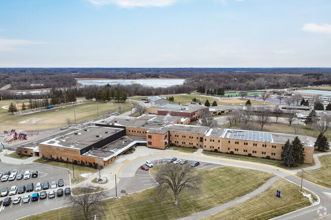 Orono Intermediate Elementary School has an overall Niche grade of A.
