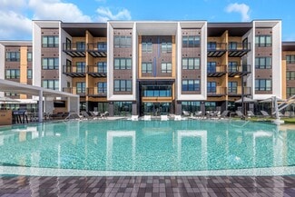 6430 142nd Ave N, Clearwater, FL 33760