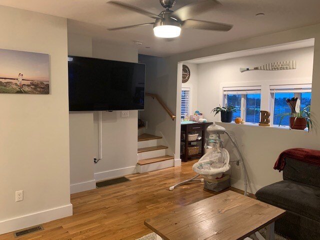 51 Glen Rd unit 3, Swampscott, MA 01907 - photo 5