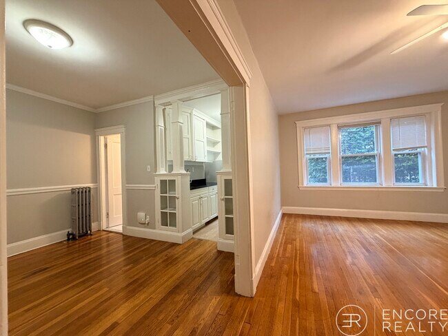 1 Gray St unit 3, Cambridge, MA 02138 - photo 3