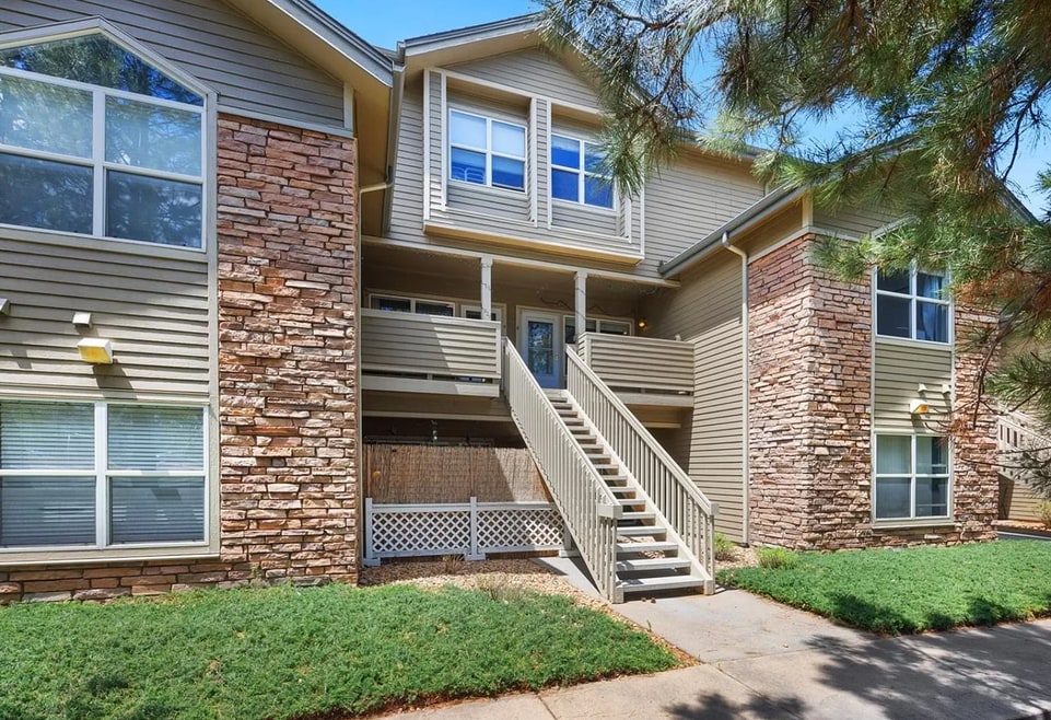 3258 S Zeno Ct, Aurora, CO 80013 - photo 1