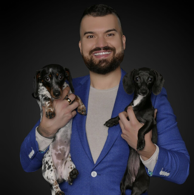 Agent Photo