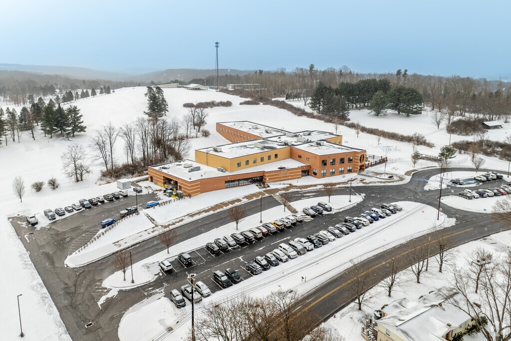 Philipsburg Elementary School is small community grammer school.