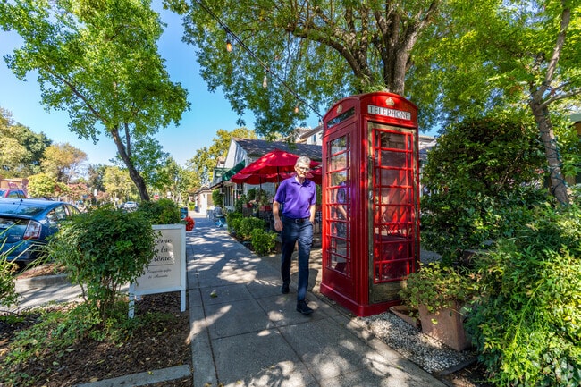 Downtown Davis is a great destination for dining and retail.