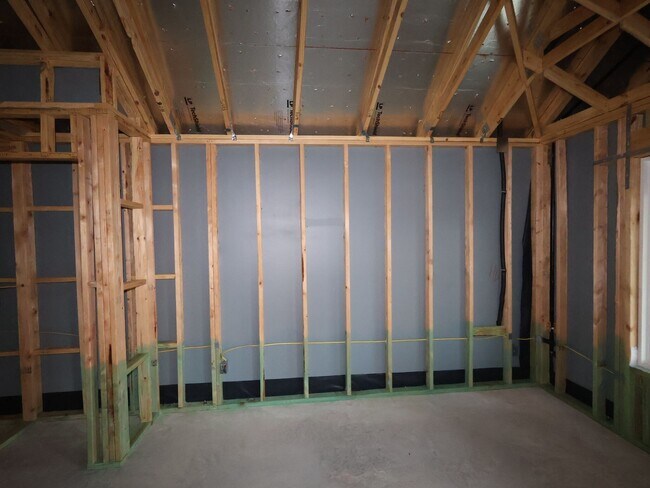 31010 Newcomb Landing Ln, Waller, TX 77484 - photo 6