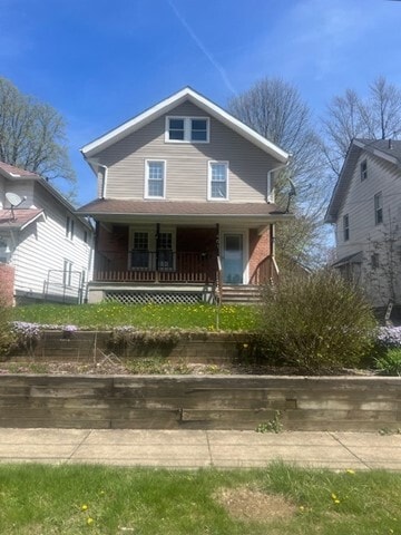 461 Marview Ave, Akron, OH 44310
