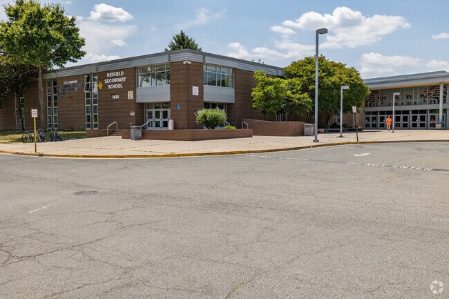 Hayfield Secondary School is a highly rated, public, magnet school located in Franconia.
