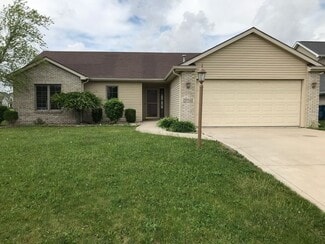 2726 Bearberry Ct, Fort Wayne, IN 46818
