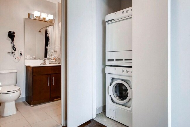 48 Washington Blvd unit ID1045767P, Jersey City, NJ 07310 - photo 7